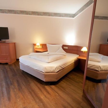 Parkhotel Altmuehltal Gunzenhausen Chambre photo